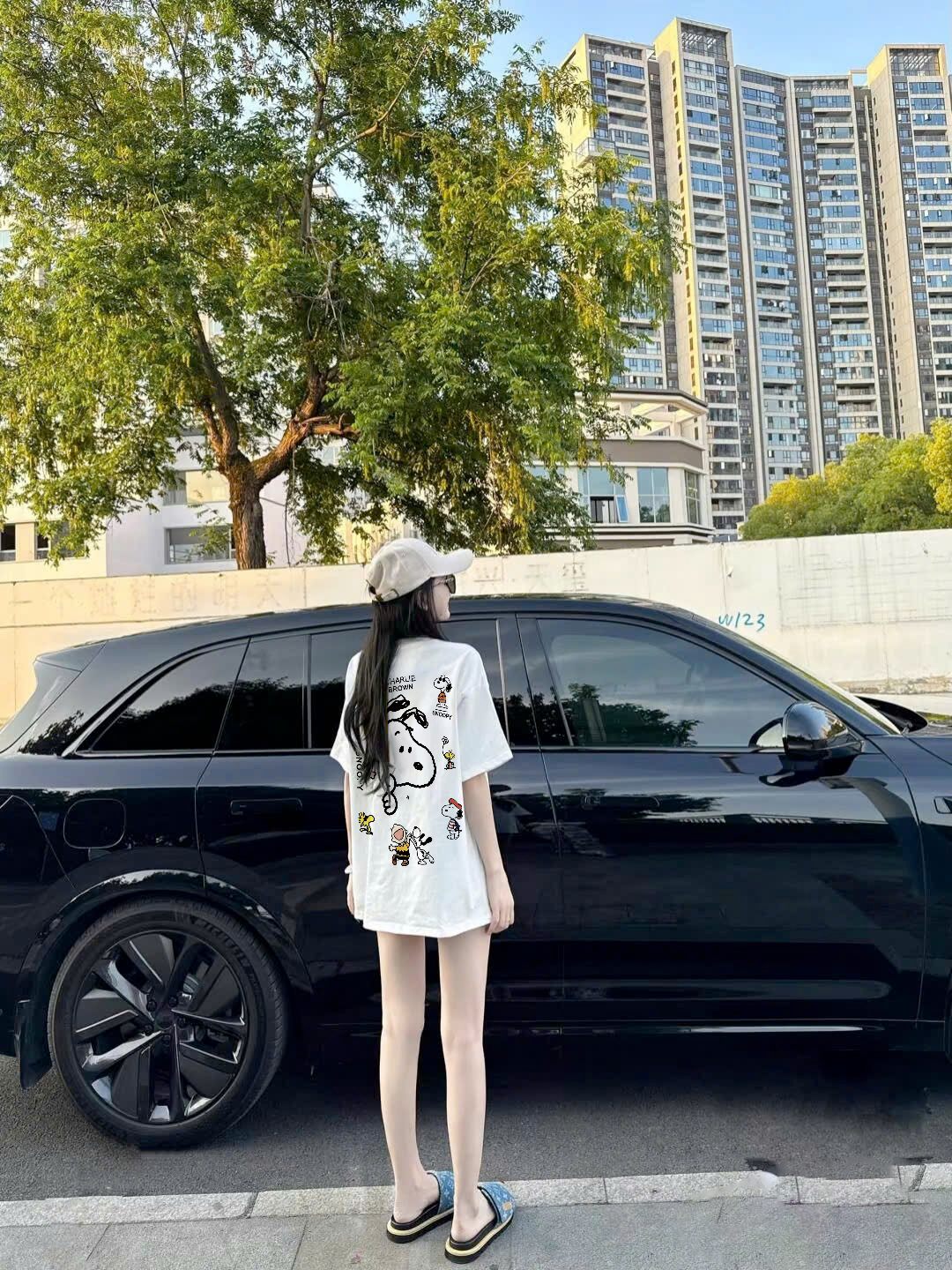 Snoopy Charlie Brown T-Shirt