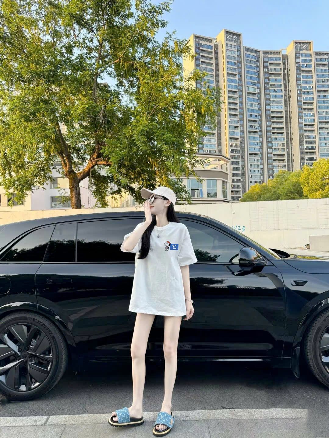 Snoopy Charlie Brown T-Shirt