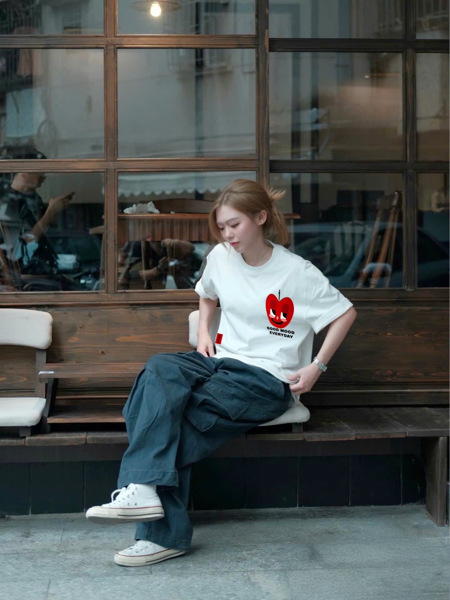GOOD MOOD TEE