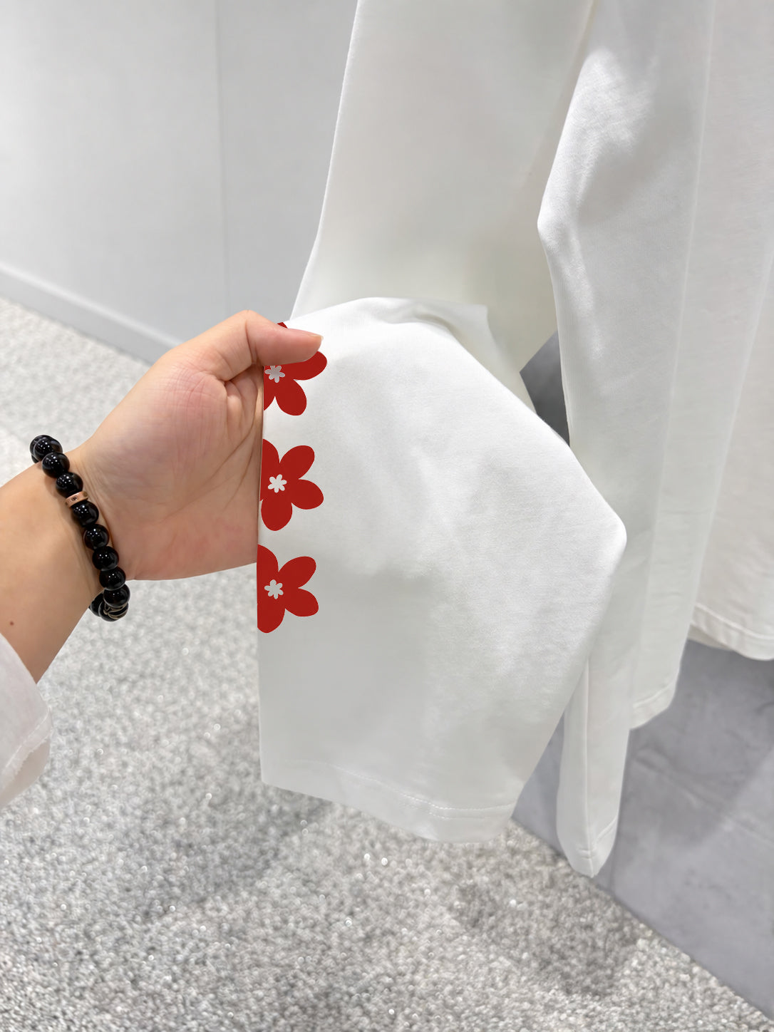 Nikolas Flower Heart Long Sleeve